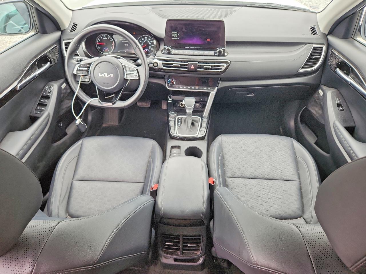 2023 KIA SELTOS SX photo 15