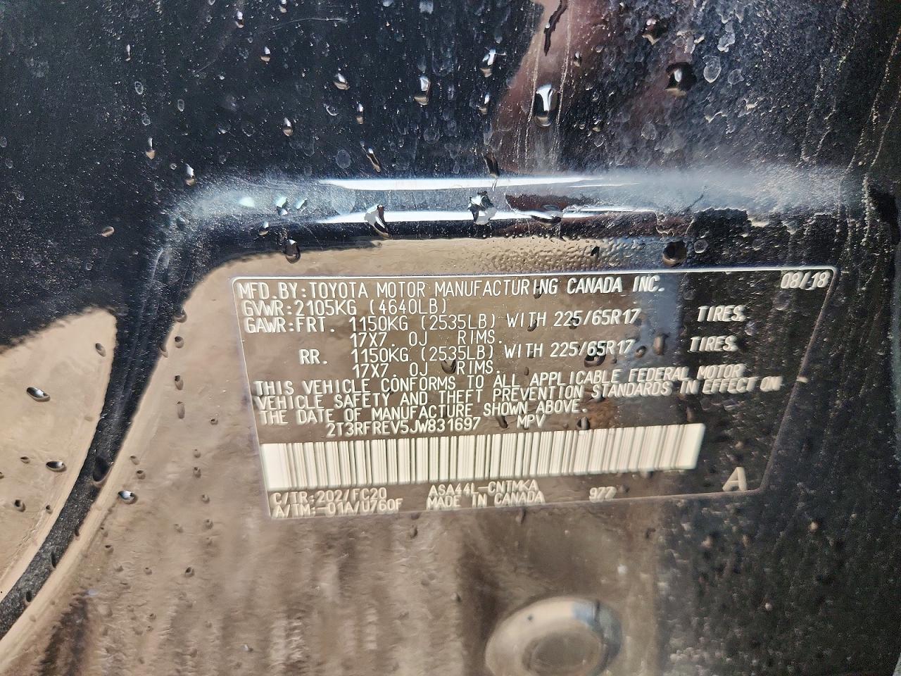 2018 TOYOTA RAV4 XLE photo 23