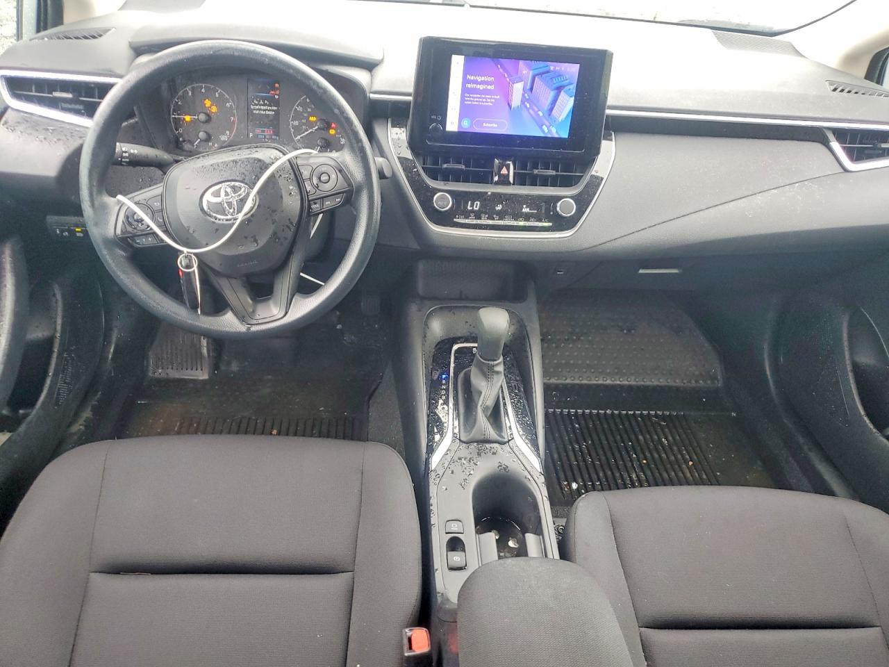 2024 TOYOTA COROLLA photo 15