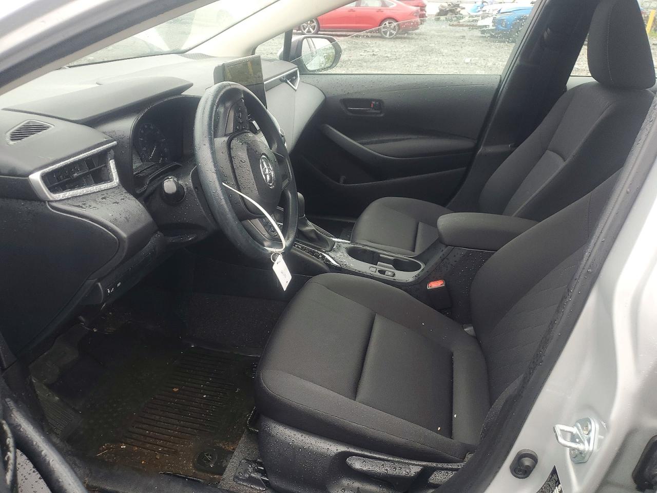 2024 TOYOTA COROLLA photo 13