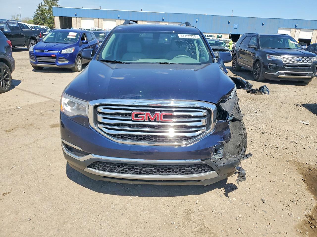 2017 GMC ACADIA SLE photo 9
