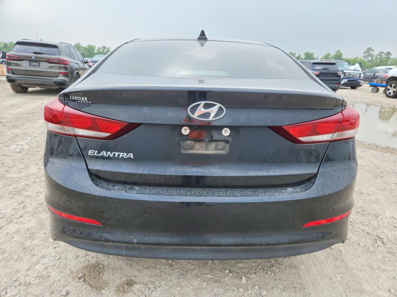 2018 HYUNDAI ELANTRA SEL photo 16