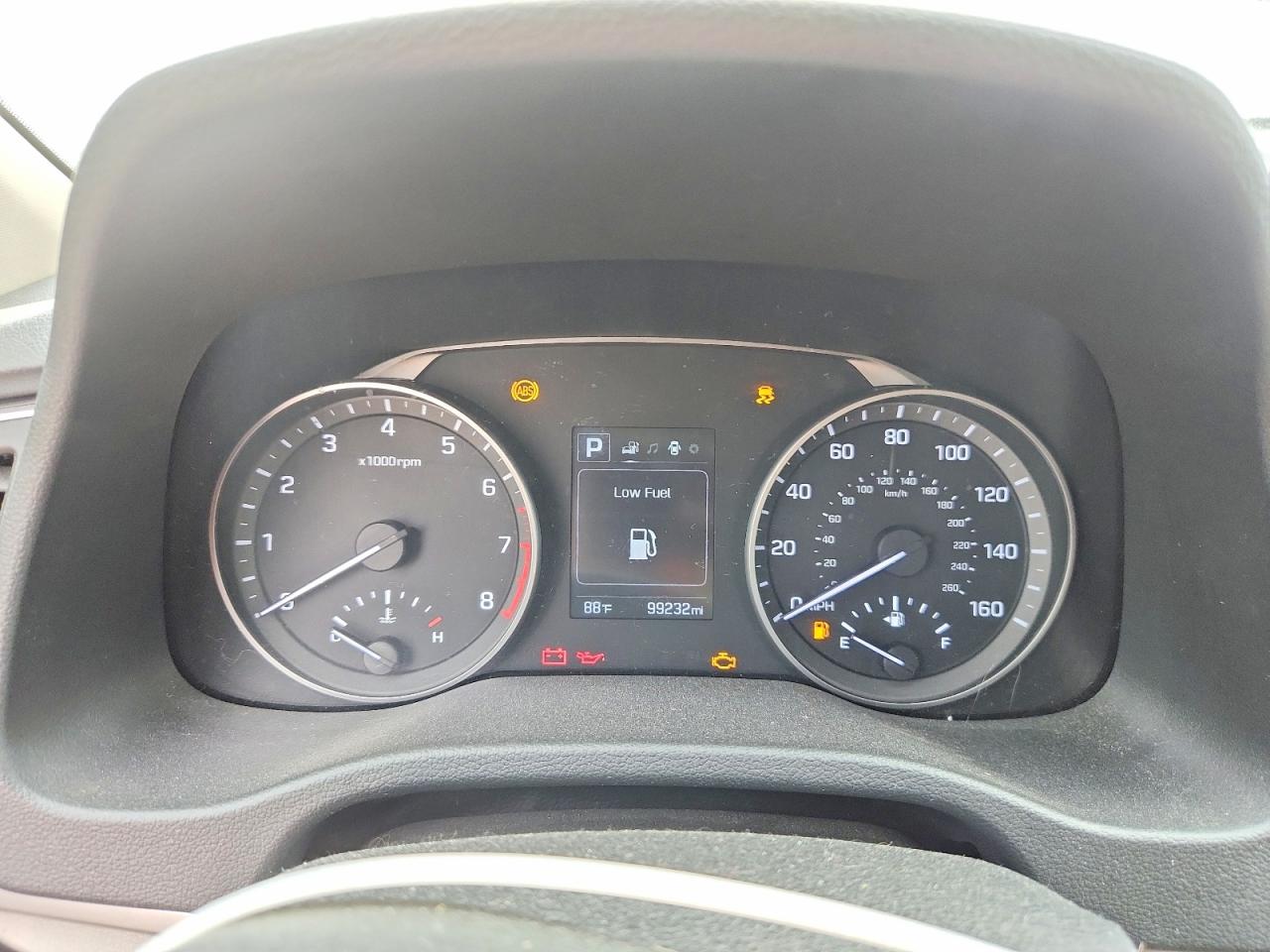 2018 HYUNDAI ELANTRA SEL photo 25
