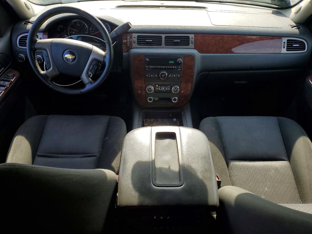 2011 CHEVROLET TAHOE K1500 LS photo 15