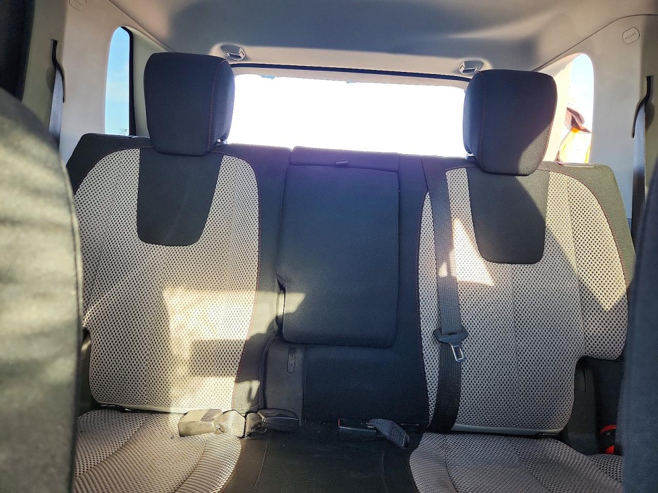 2015 GMC TERRAIN SLE photo 10
