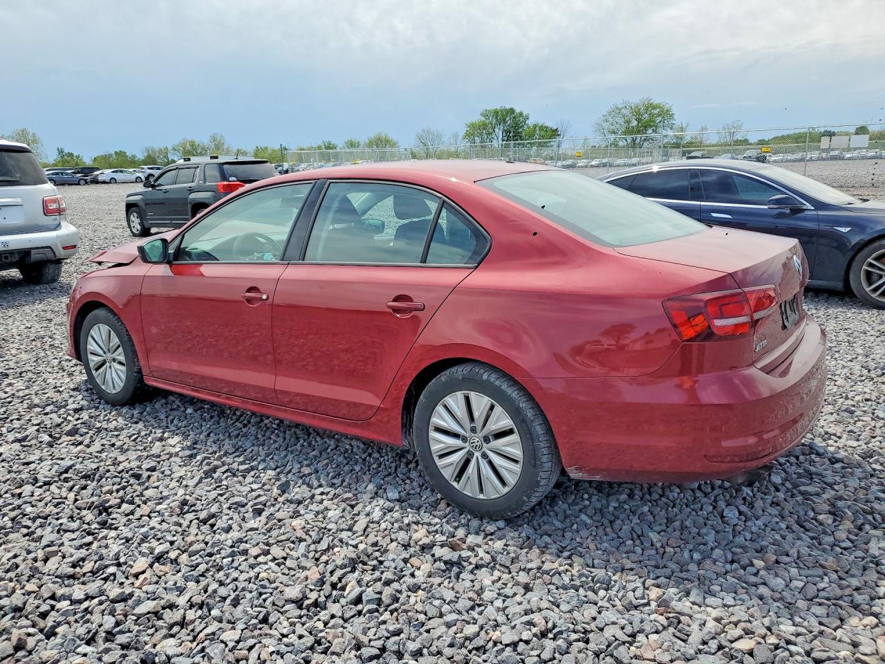 2016 VOLKSWAGEN JETTA S photo 3