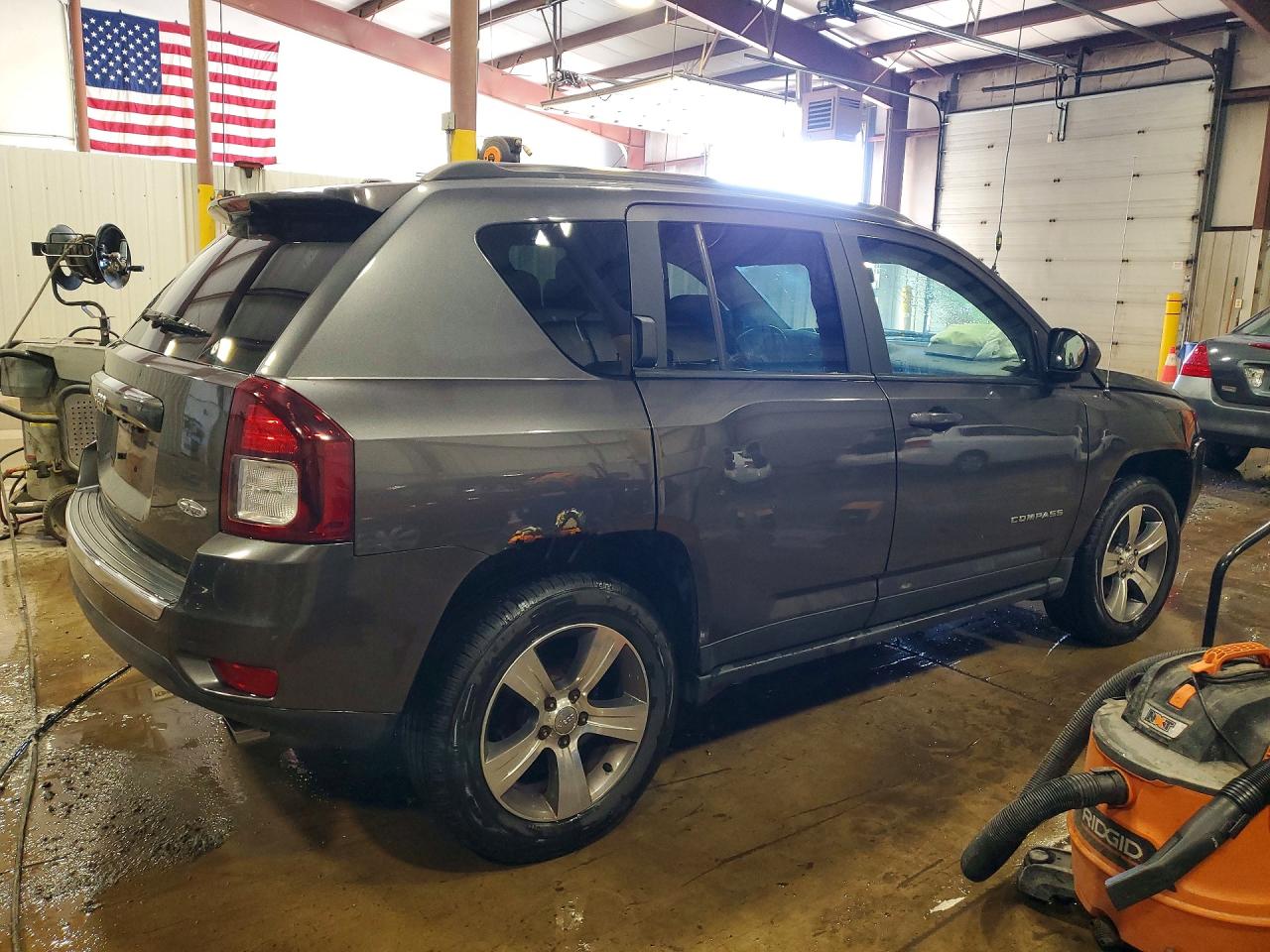 2017 JEEP COMPASS LATITUDE photo 7