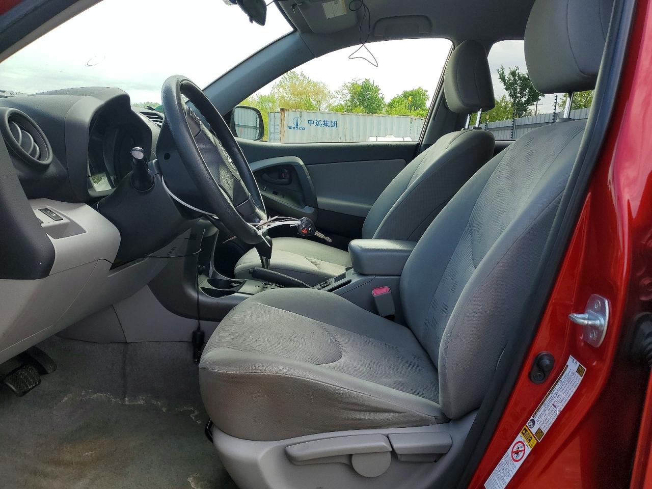 2012 TOYOTA RAV4 BASE photo 13