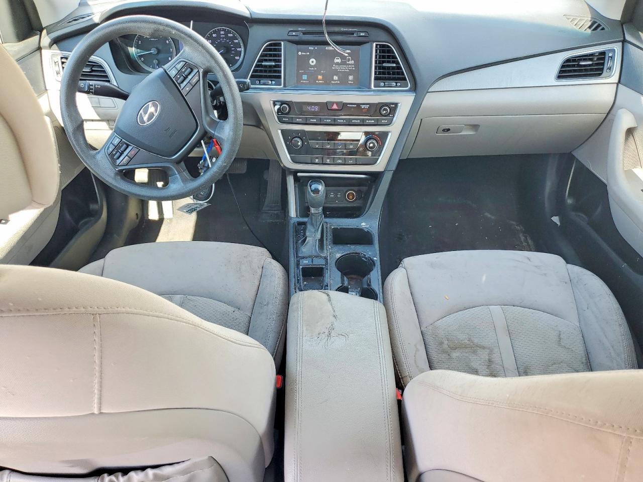 2016 HYUNDAI SONATA SE photo 8