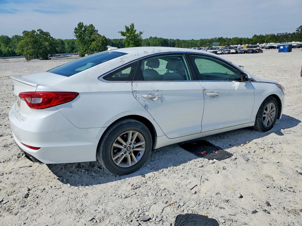 2016 HYUNDAI SONATA SE photo 3
