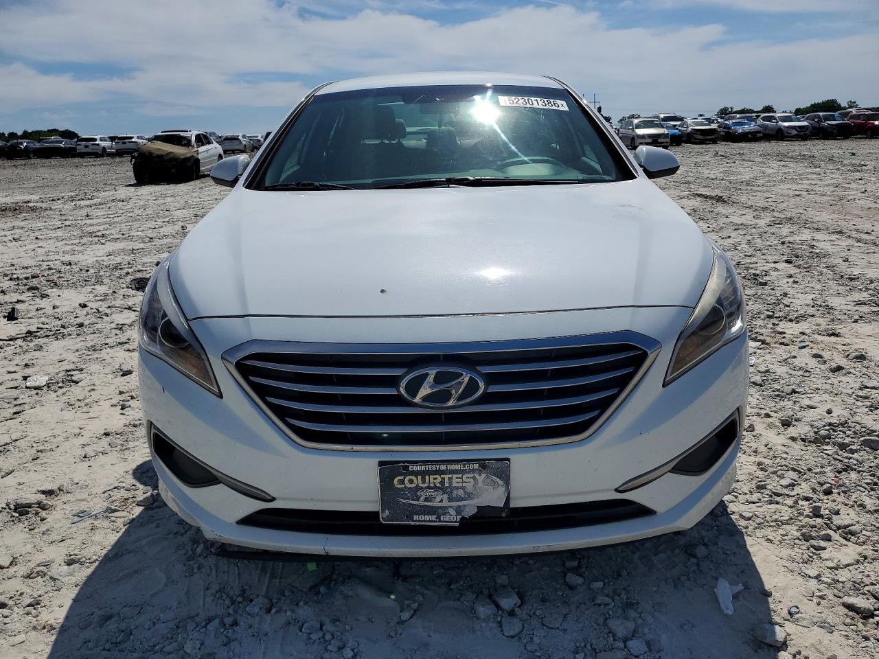 2016 HYUNDAI SONATA SE photo 5