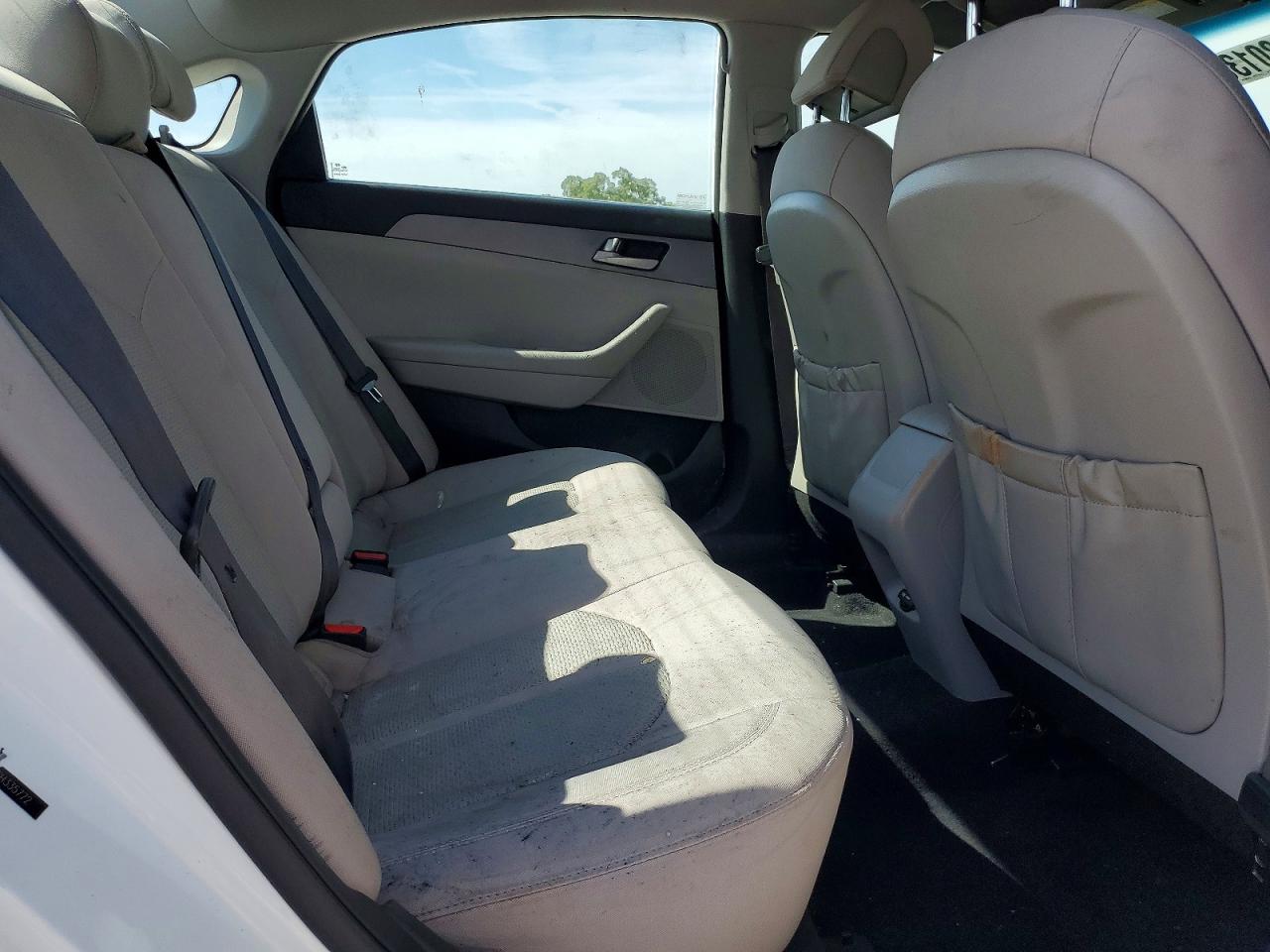 2016 HYUNDAI SONATA SE photo 10