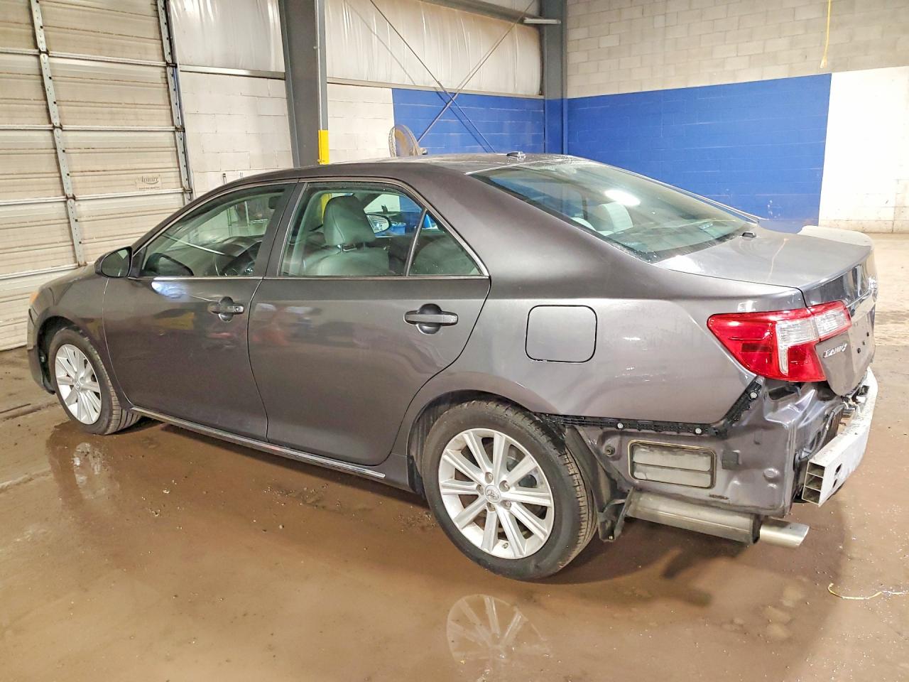 2014 TOYOTA CAMRY XLE V6 photo 3