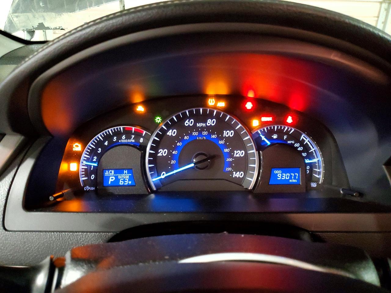 2014 TOYOTA CAMRY XLE V6 photo 17