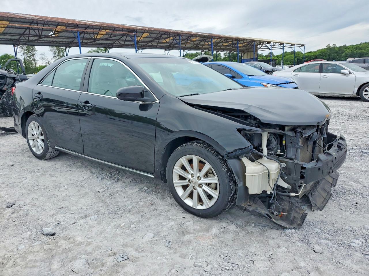 2014 TOYOTA CAMRY XLE photo 10