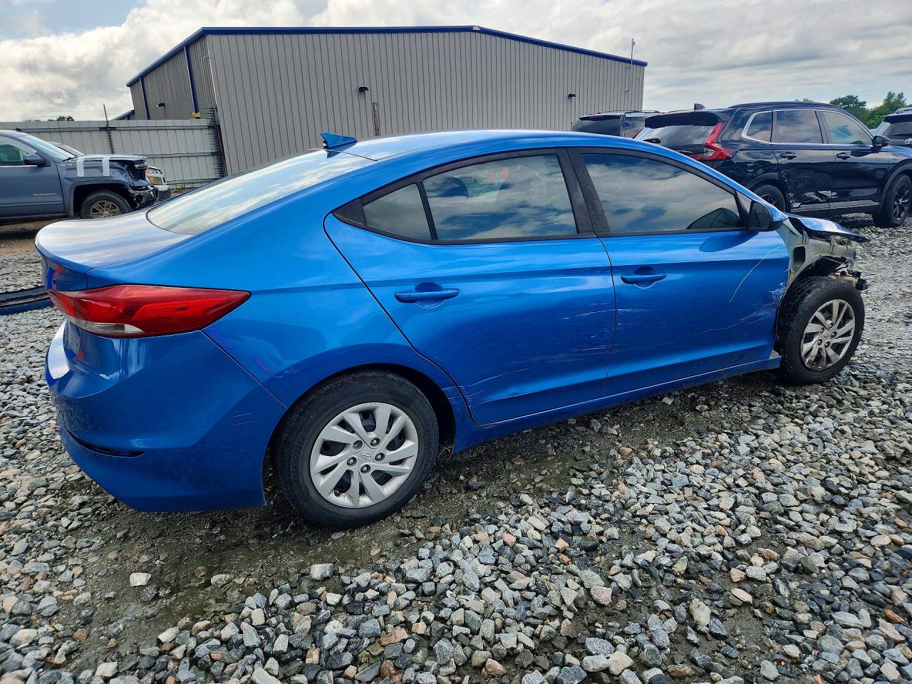 2017 HYUNDAI ELANTRA SE photo 5