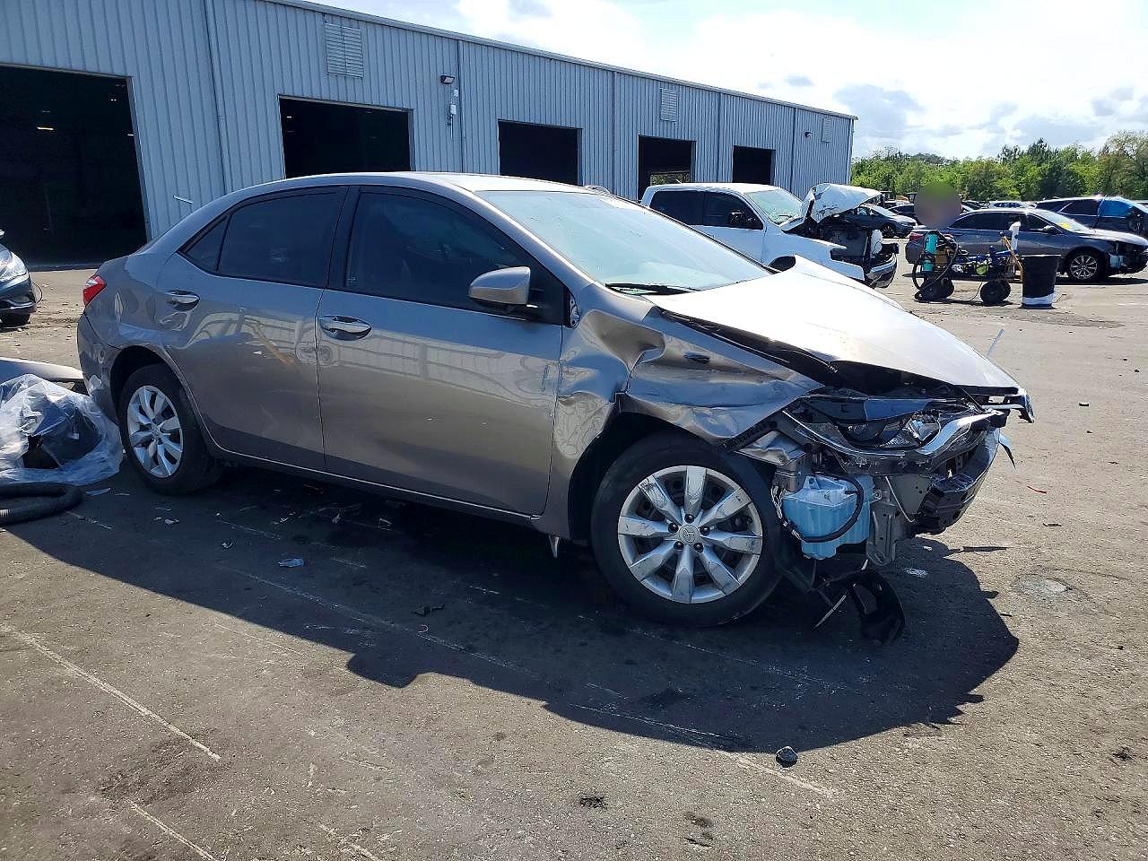 2016 TOYOTA COROLLA LE photo 7