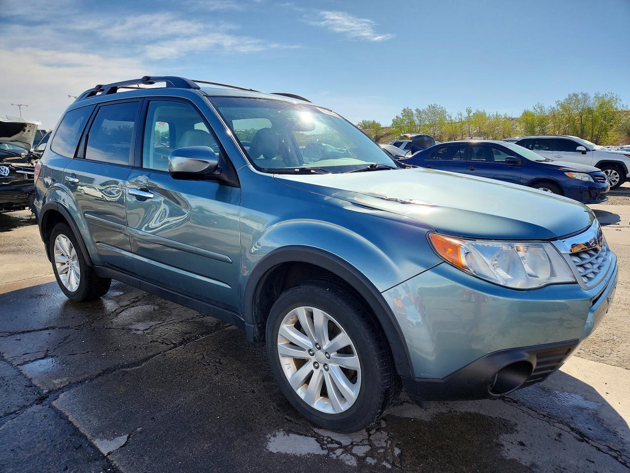 2011 SUBARU FORESTER 2.5X PREMIUM photo 10