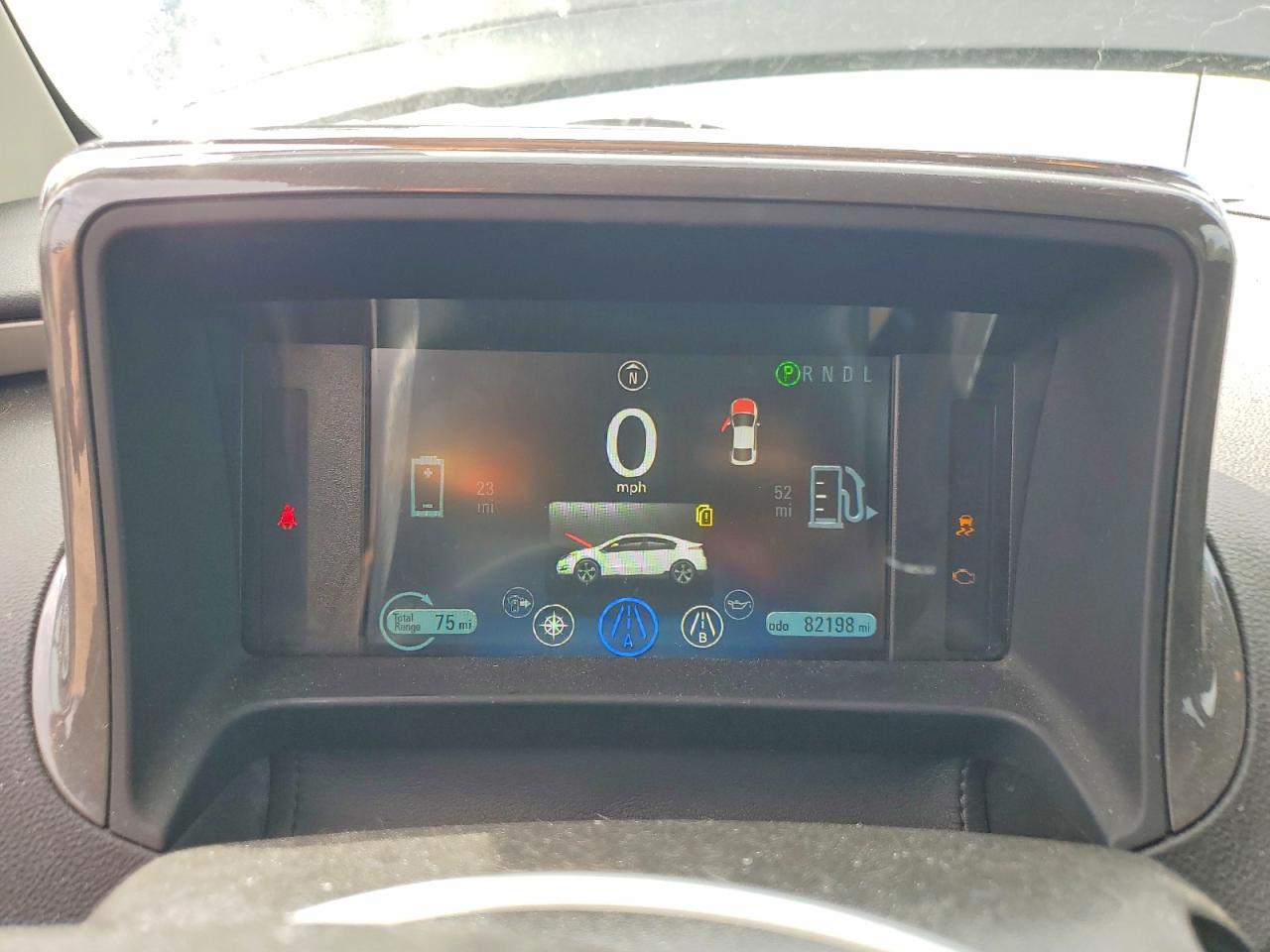 2015 CHEVROLET VOLT photo 17