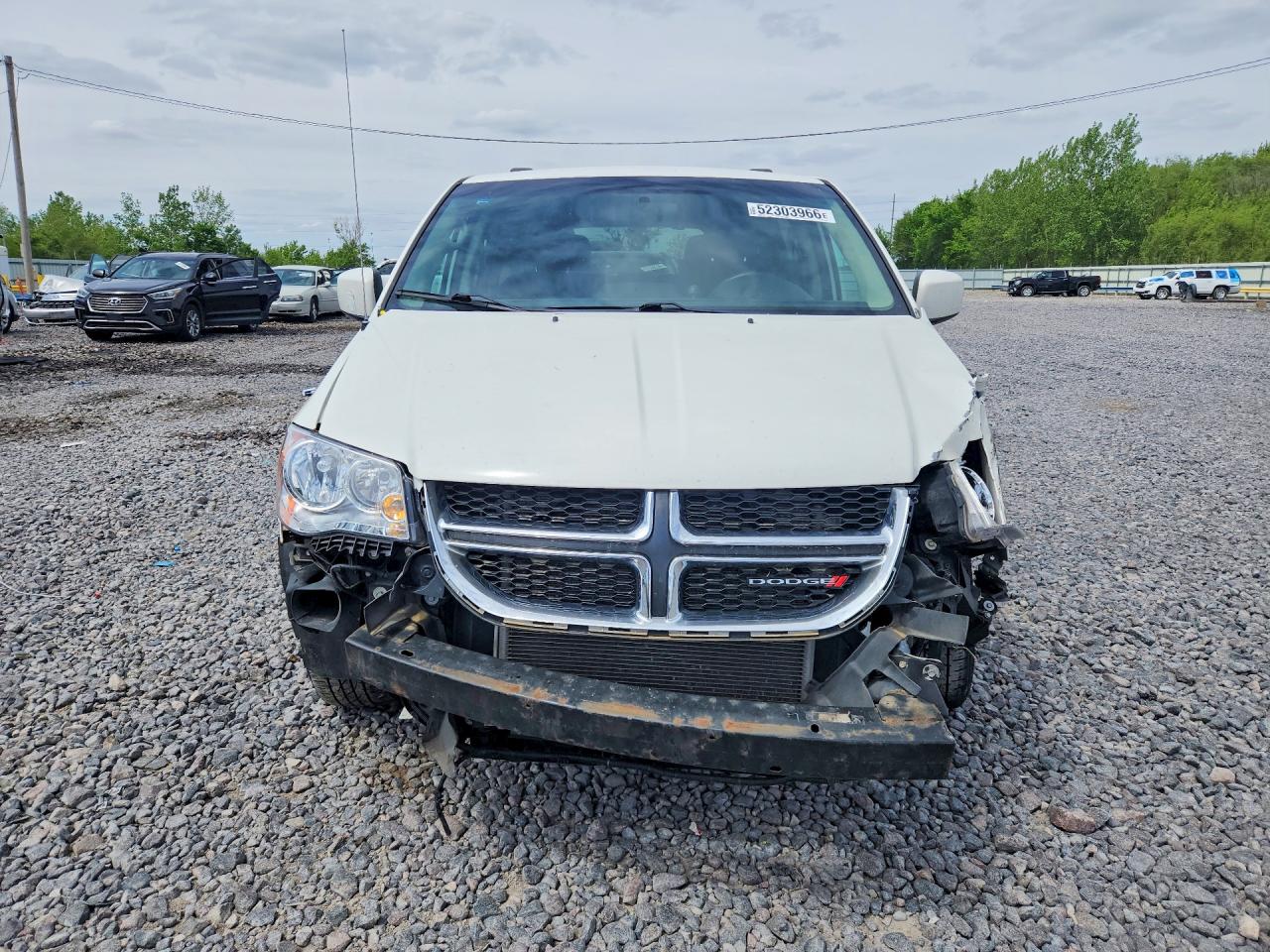 2013 DODGE GRAND CARAVAN SXT photo 13