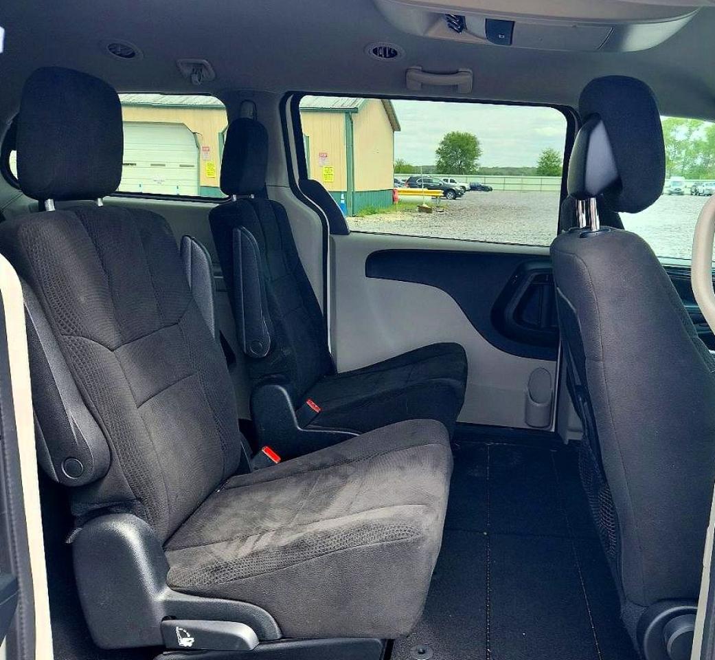 2013 DODGE GRAND CARAVAN SXT photo 31
