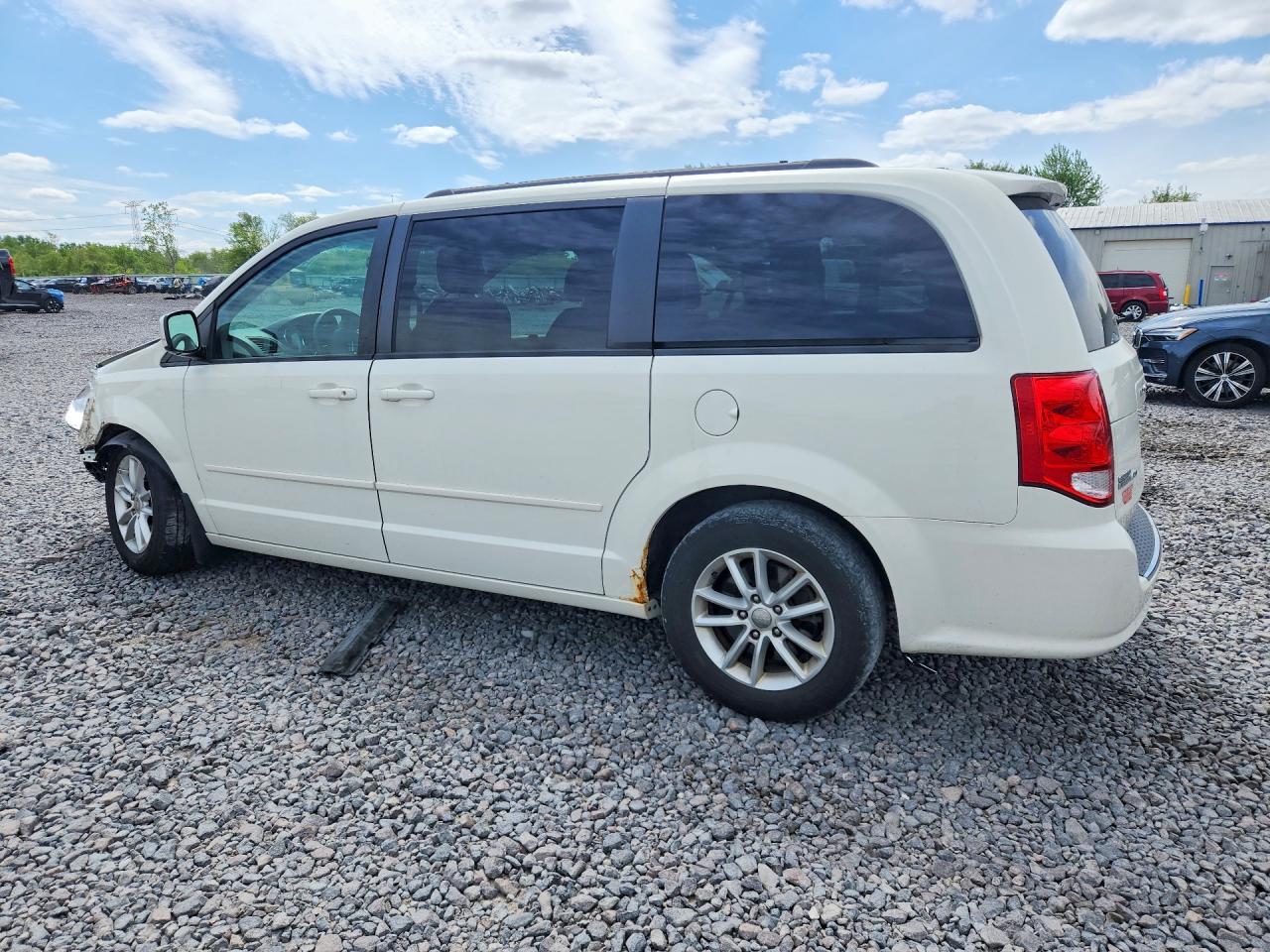 2013 DODGE GRAND CARAVAN SXT photo 4