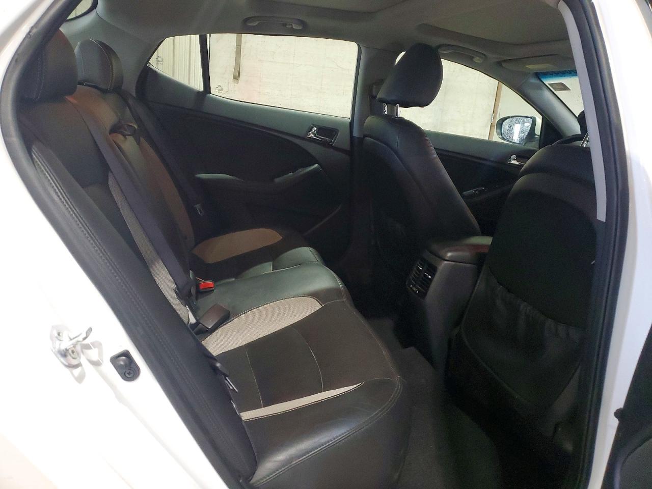 2012 KIA OPTIMA SX photo 19