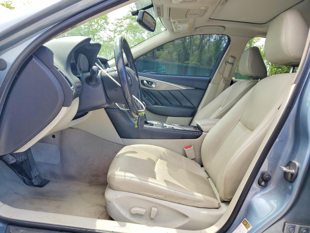 2015 INFINITI Q50 PREMIUM photo 19