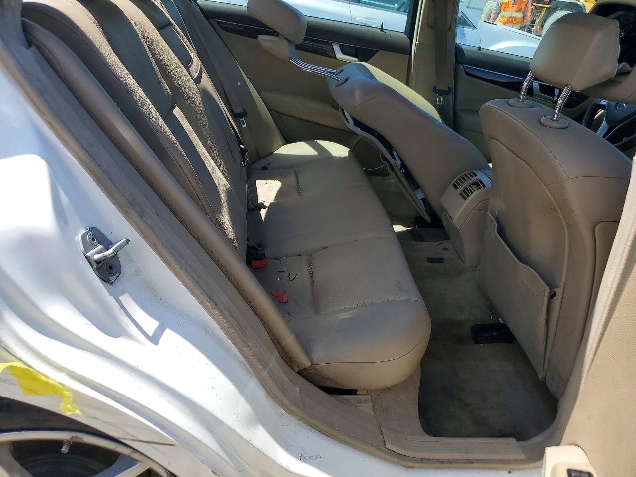 2014 MERCEDES-BENZ C 300 4MATIC photo 19