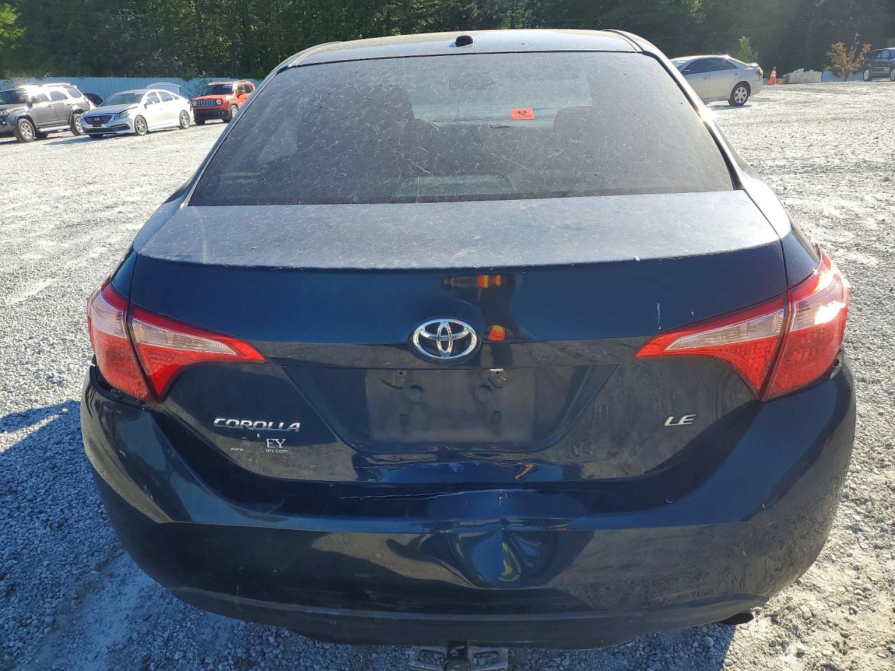 2019 TOYOTA COROLLA LE photo 11