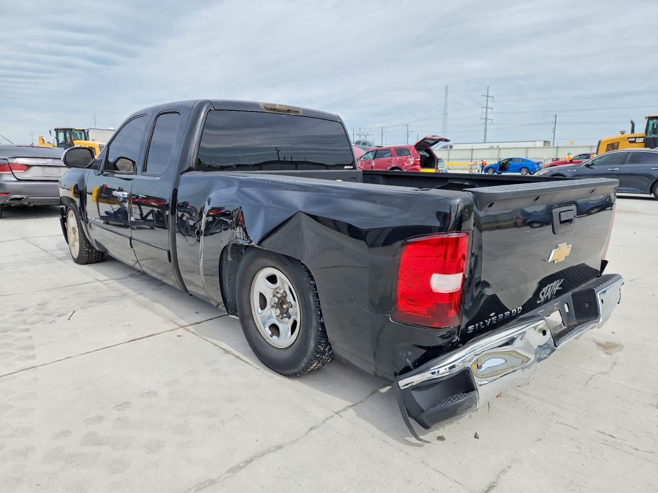 2007 CHEVROLET SILVERADO K1500 photo 3
