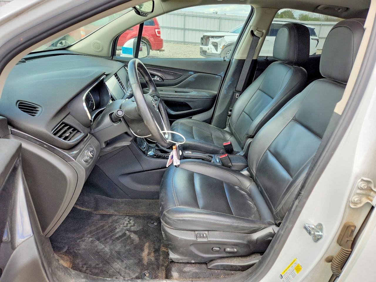 2020 BUICK ENCORE ESSENCE photo 19