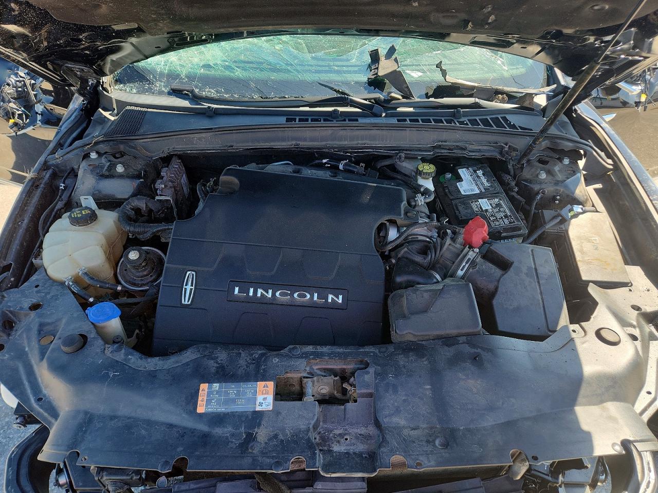 2019 LINCOLN CONTINENTAL SELECT photo 11