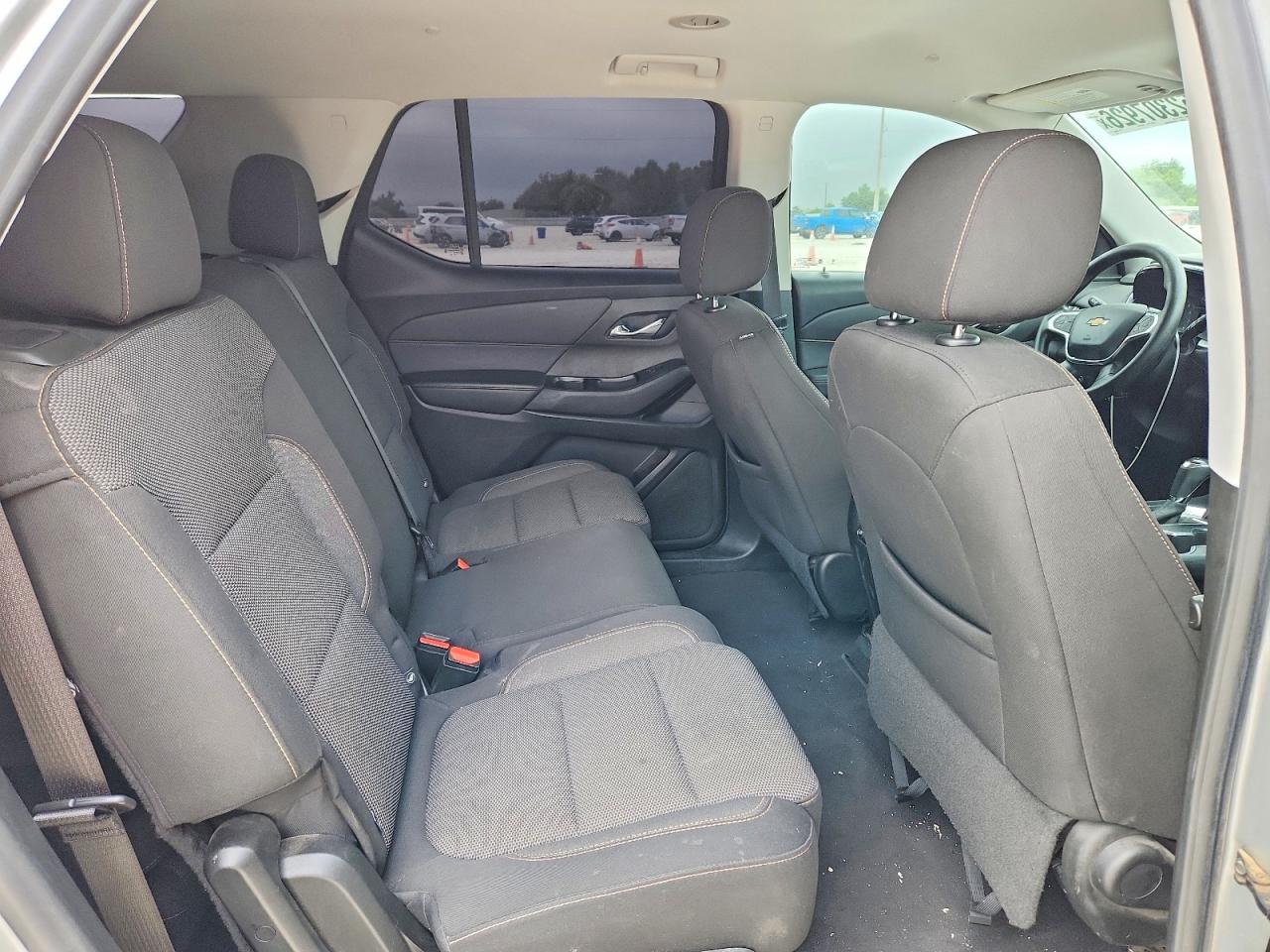 2020 CHEVROLET TRAVERSE LS photo 21