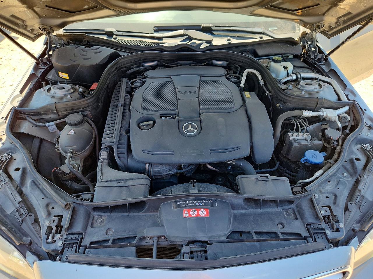 2014 MERCEDES-BENZ E 350 photo 31