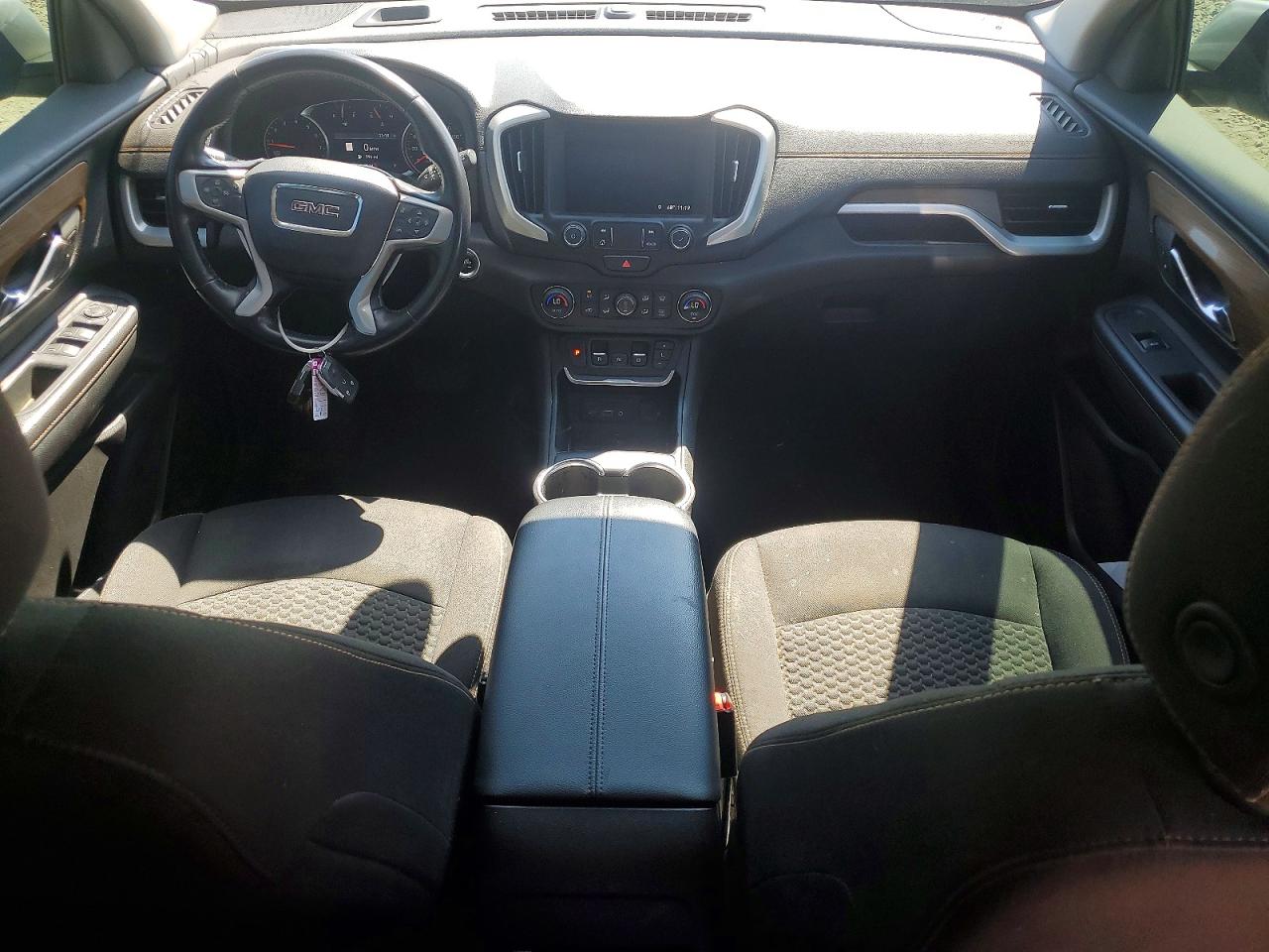 2020 GMC TERRAIN SLE photo 15