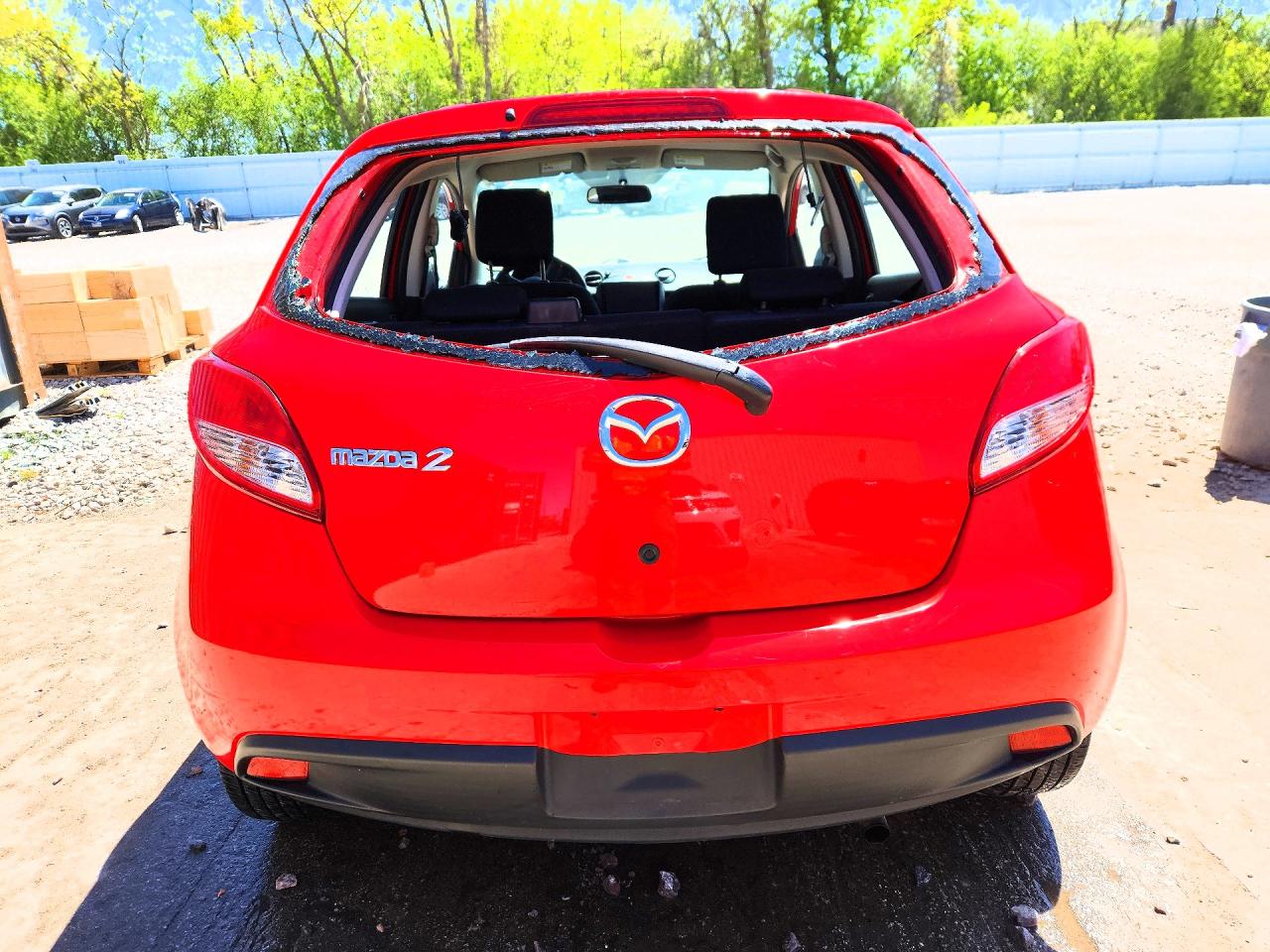 2014 MAZDA MAZDA2 SPORT photo 11