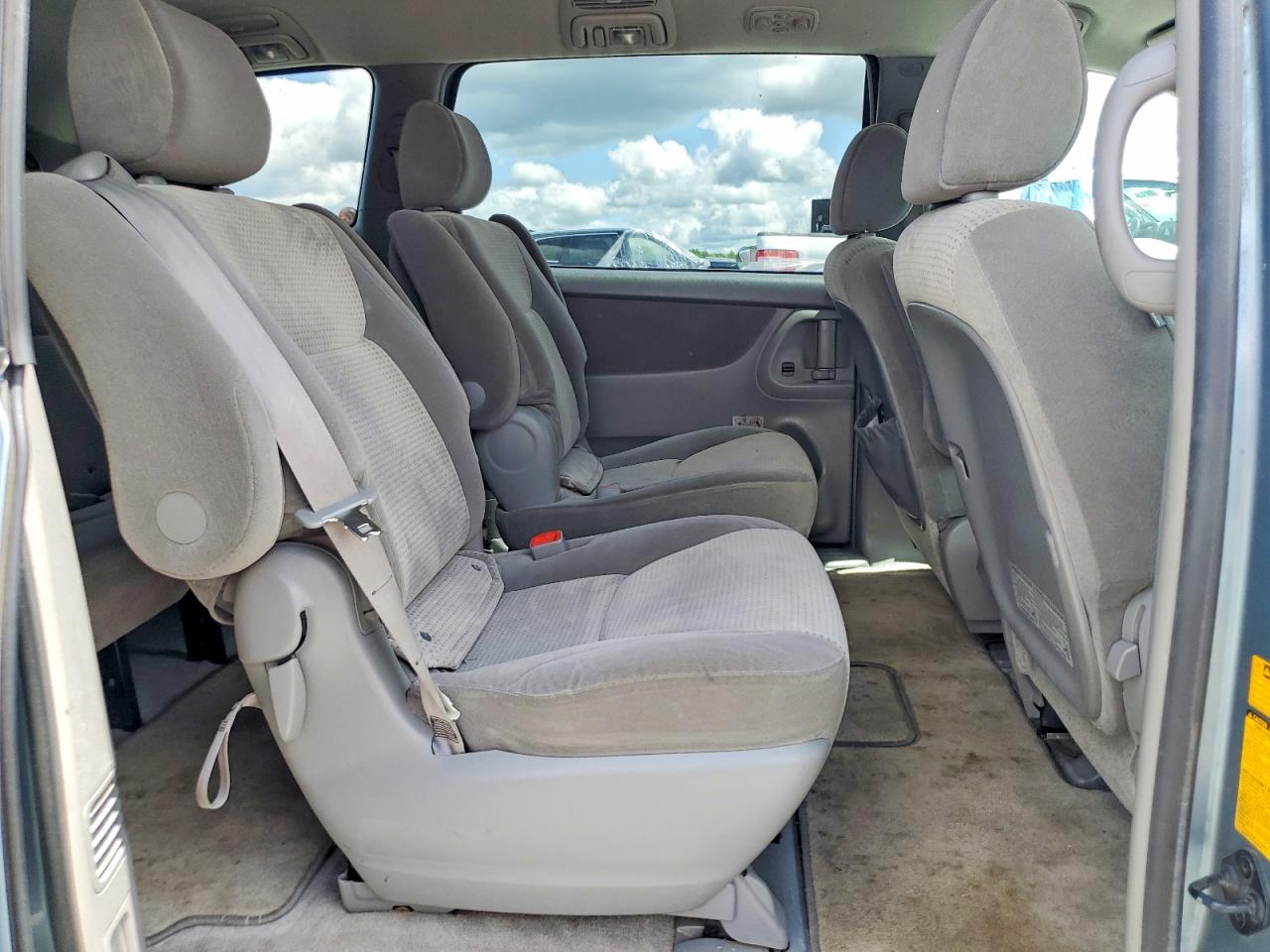 2006 TOYOTA SIENNA LE 7 PASSENGER photo 21