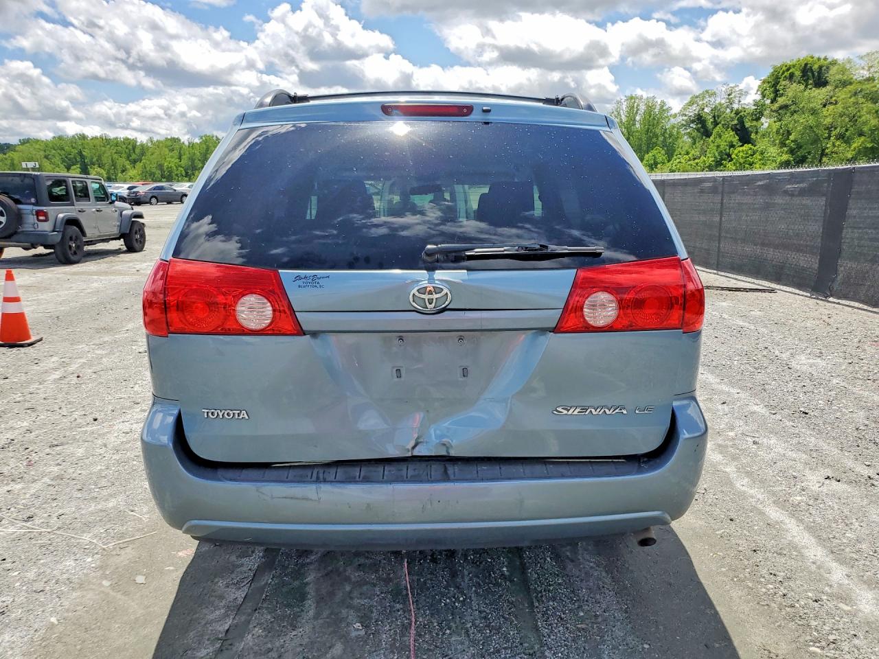 2006 TOYOTA SIENNA LE 7 PASSENGER photo 11