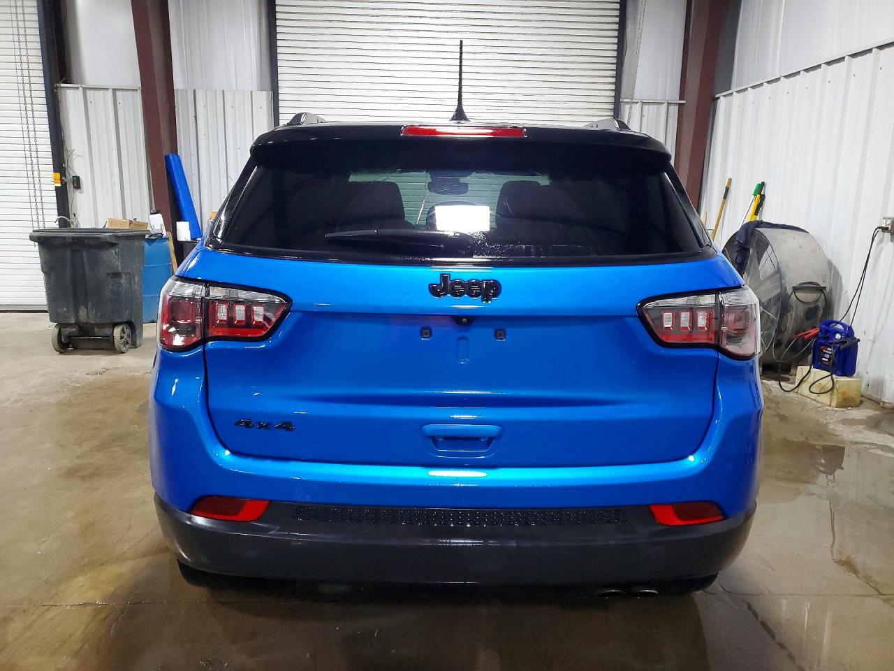 2022 JEEP COMPASS LATITUDE photo 11