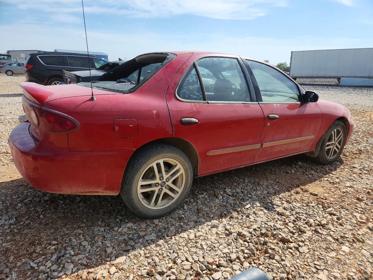 2004 CHEVROLET CAVALIER photo 5