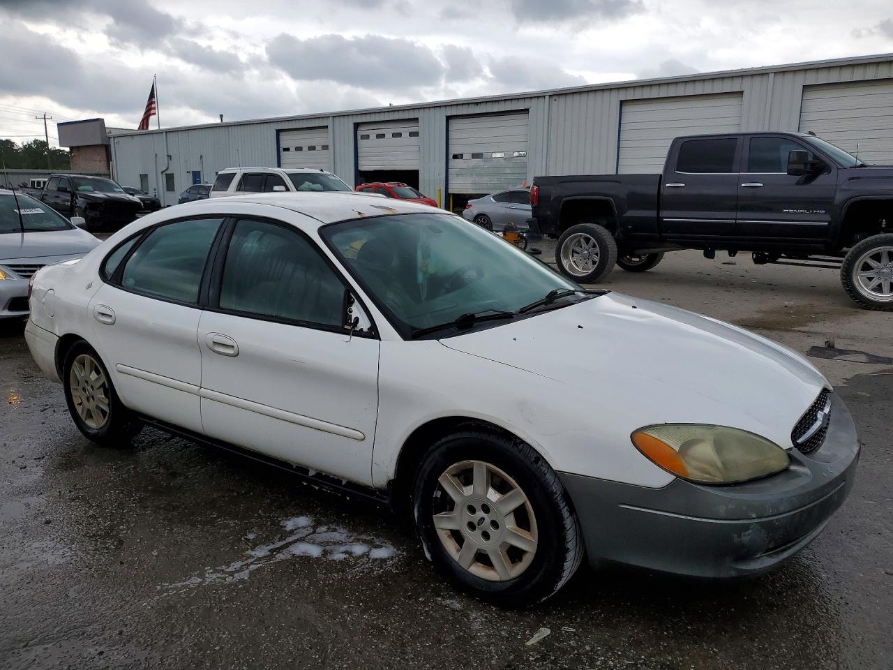 2004 FORD TAURUS LX photo 7