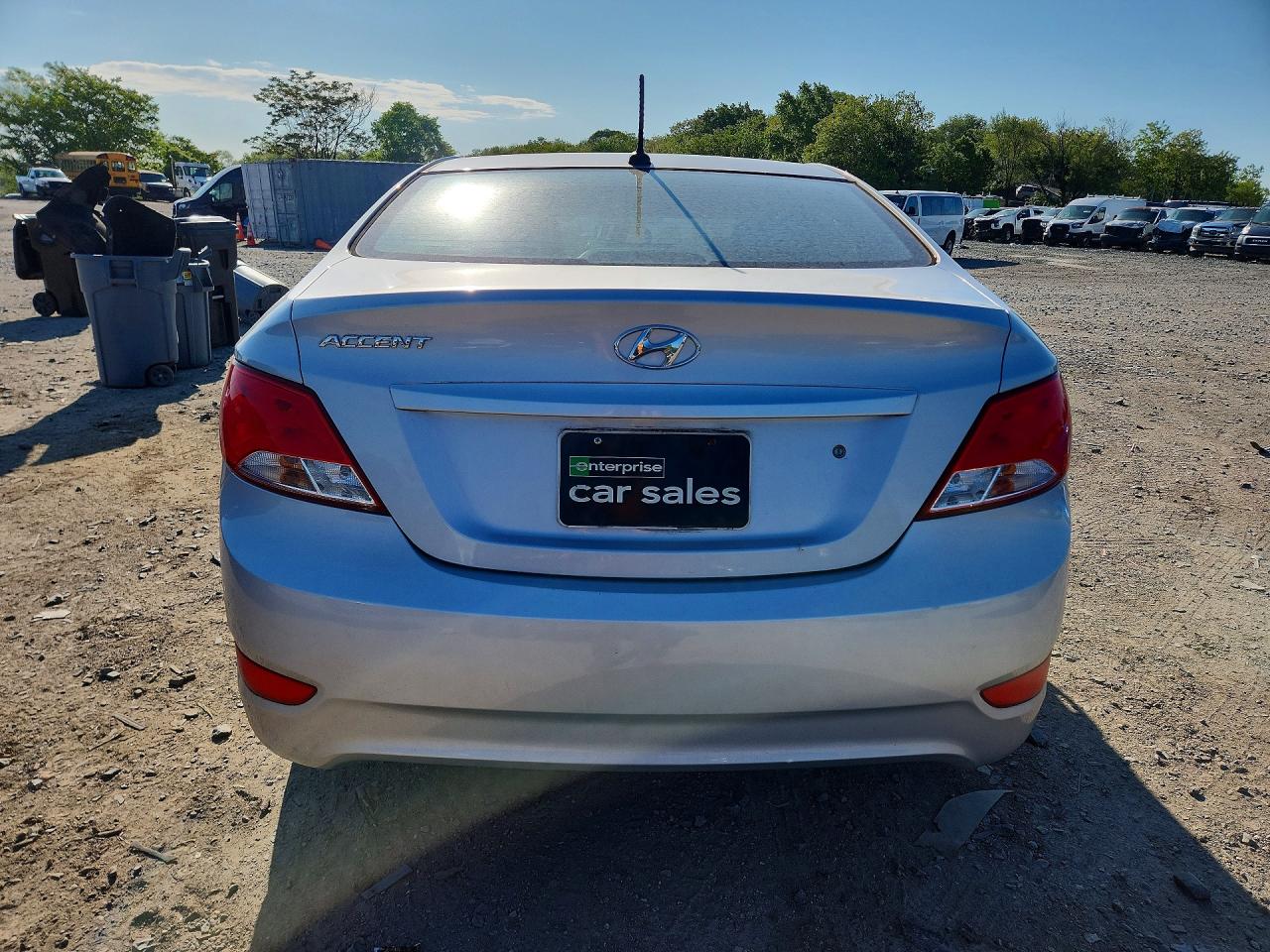 2017 HYUNDAI ACCENT SE photo 11