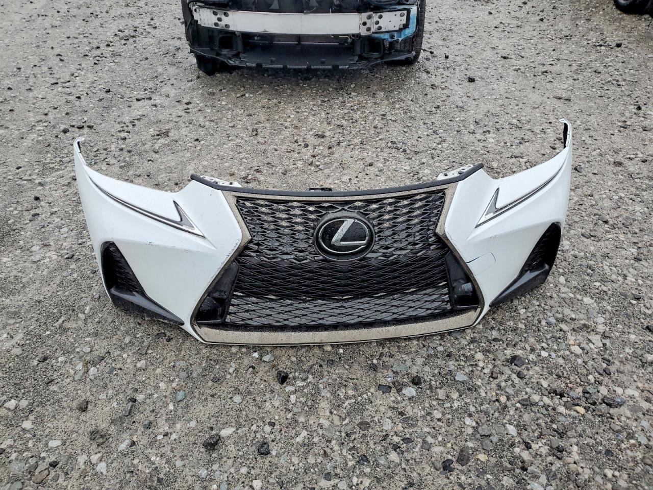 2020 LEXUS IS 300 F SPORT photo 23