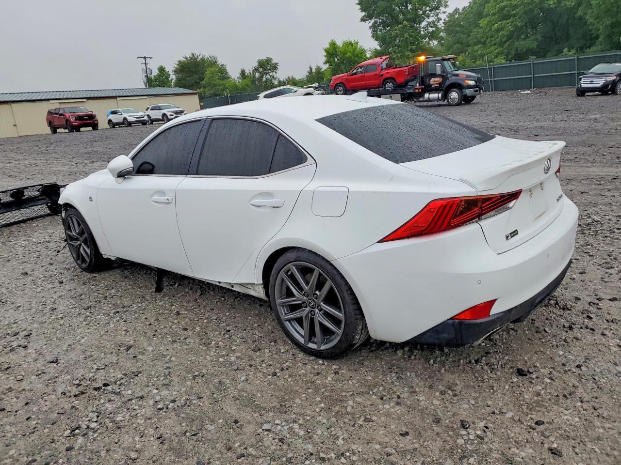 2020 LEXUS IS 300 F SPORT photo 3