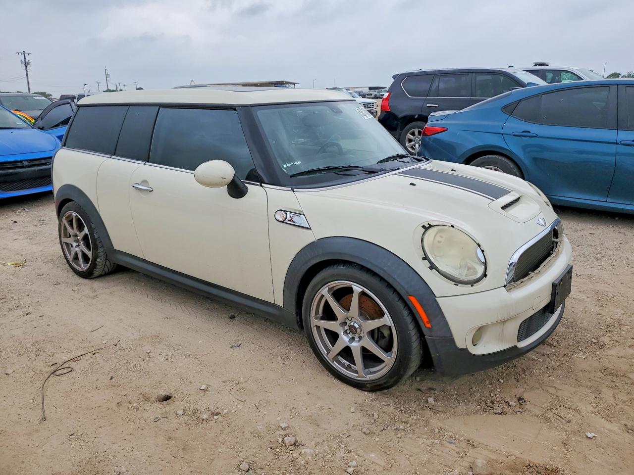 2009 MINI COOPER S CLUBMAN photo 4