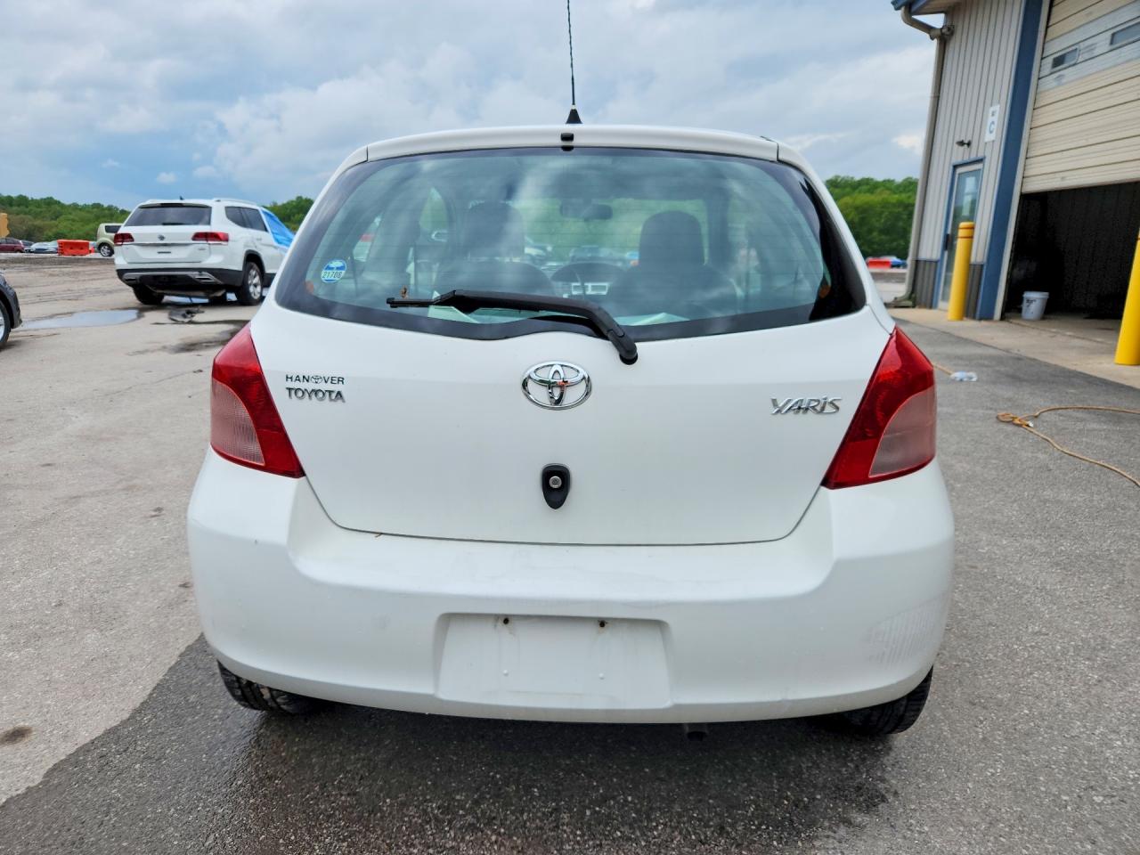 2008 TOYOTA YARIS BASE photo 6