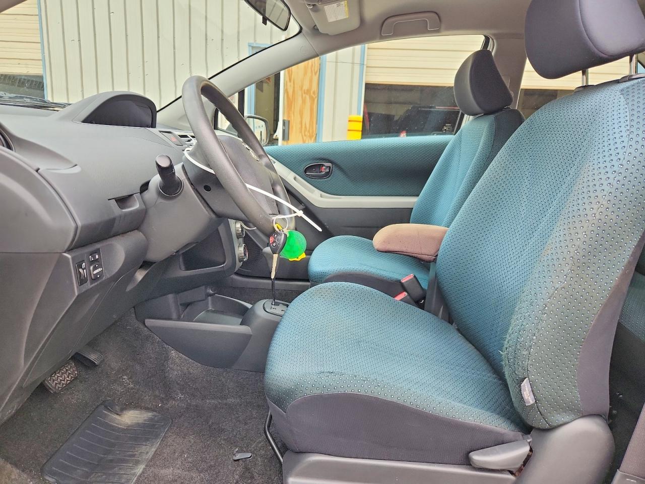2008 TOYOTA YARIS BASE photo 7