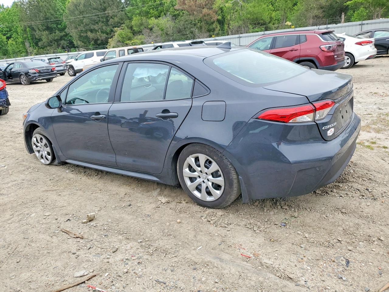 2025 TOYOTA COROLLA LE photo 4