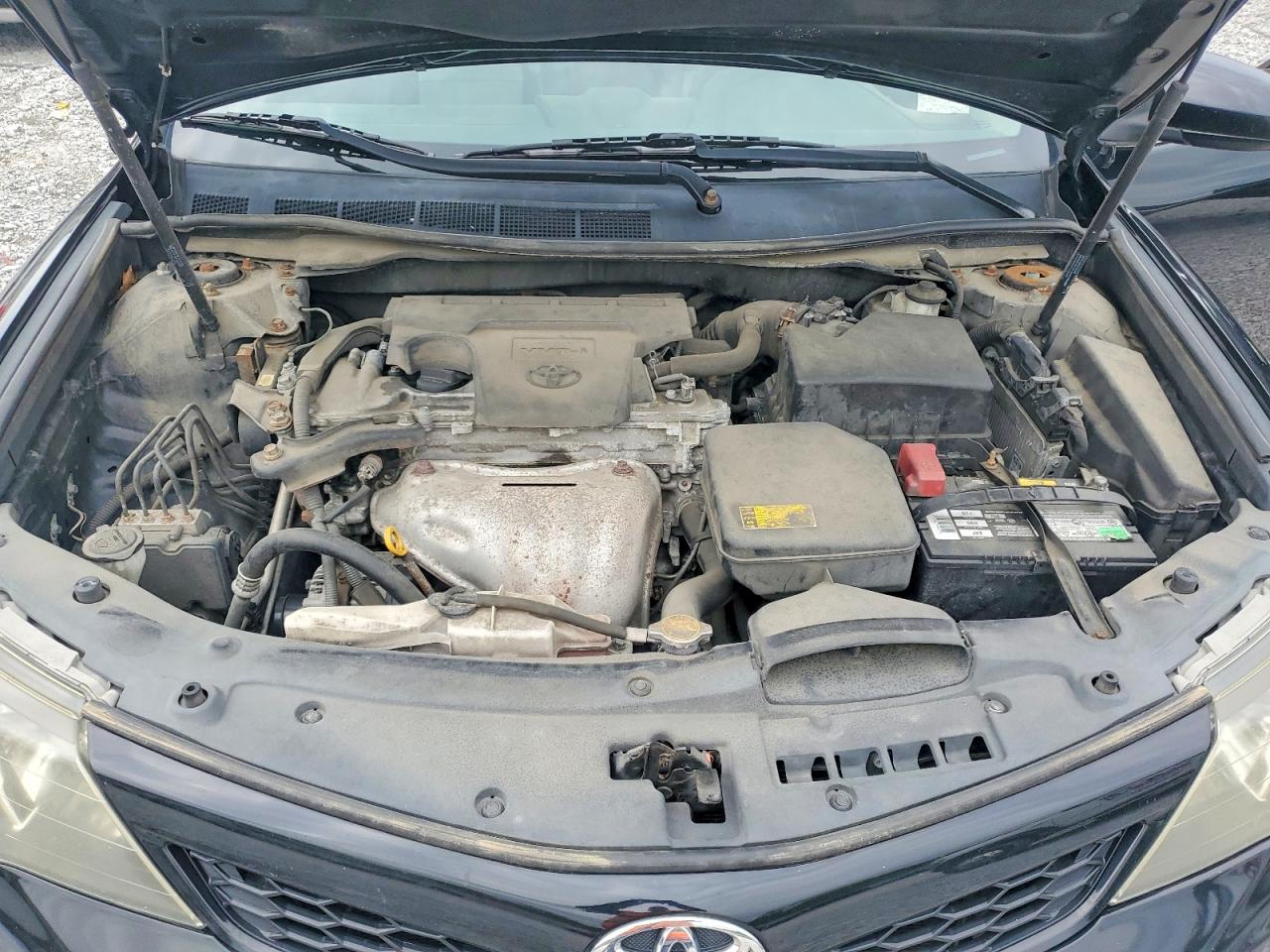 2012 TOYOTA CAMRY SE photo 31